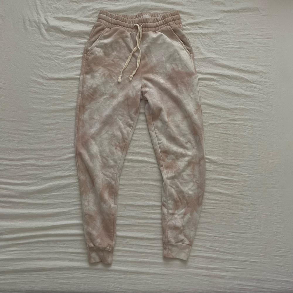 Tie dye beige/white joggers